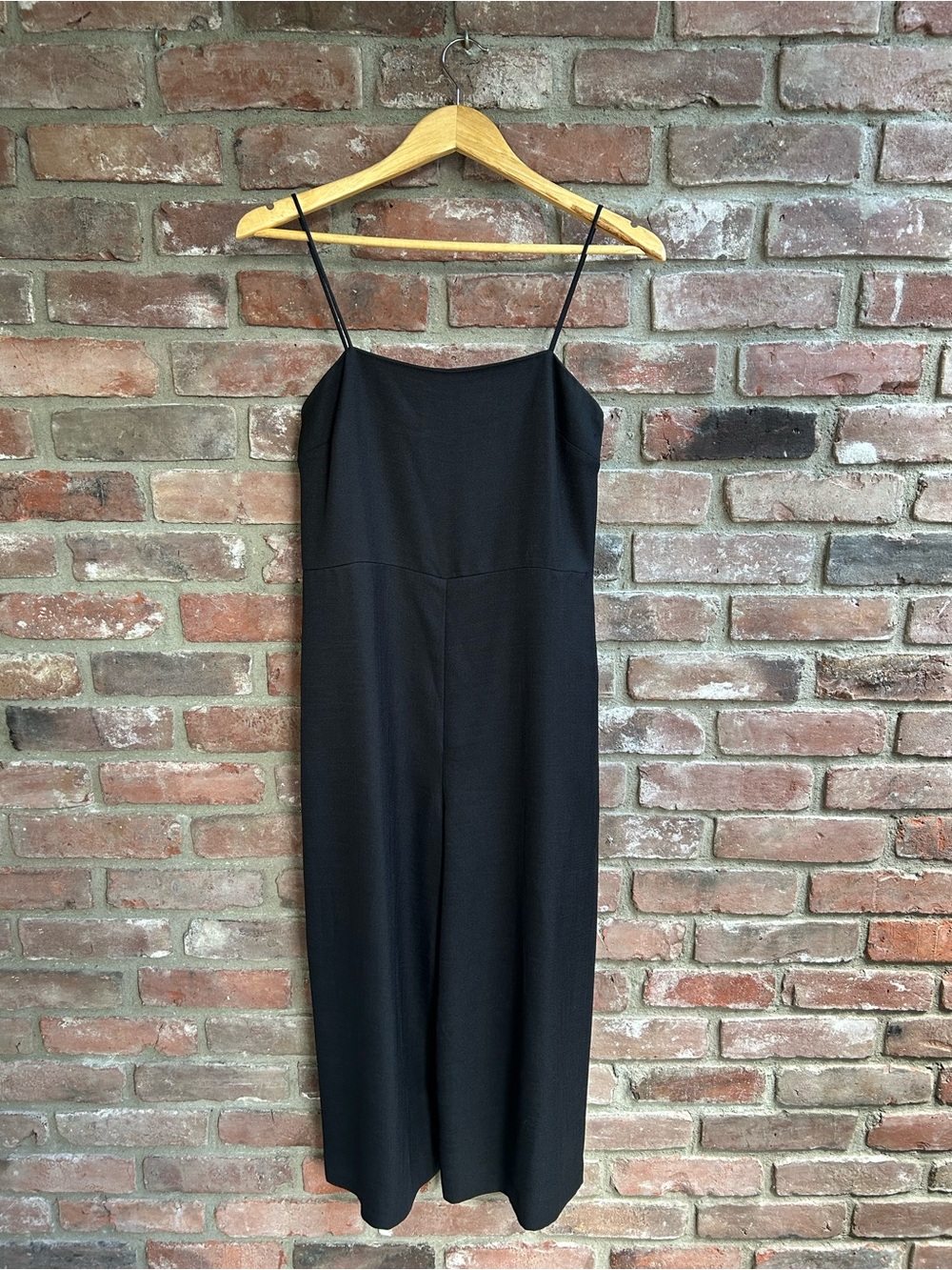 Aritzia Babaton Crepe Jumpsuit